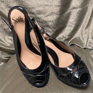 Sofft peep toe heel 8.5